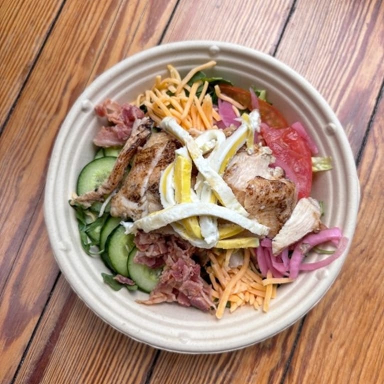 Savor Our Lunch Offerings